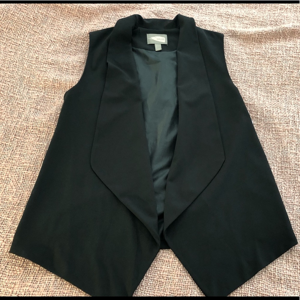 Forever 21 black sleeveless blazer vest